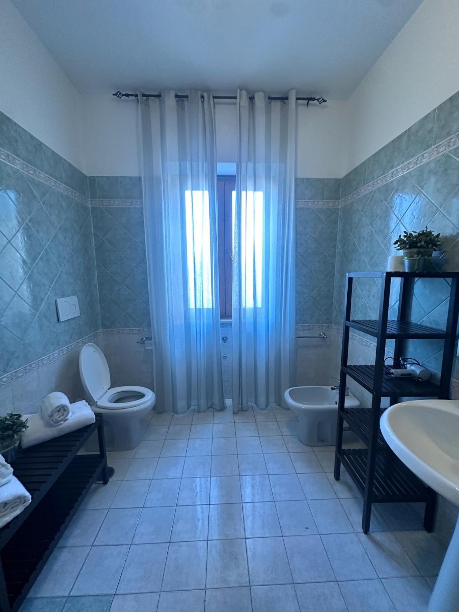 Giorgia Airport 2 Fiumicino Bed & Breakfast Bagian luar foto