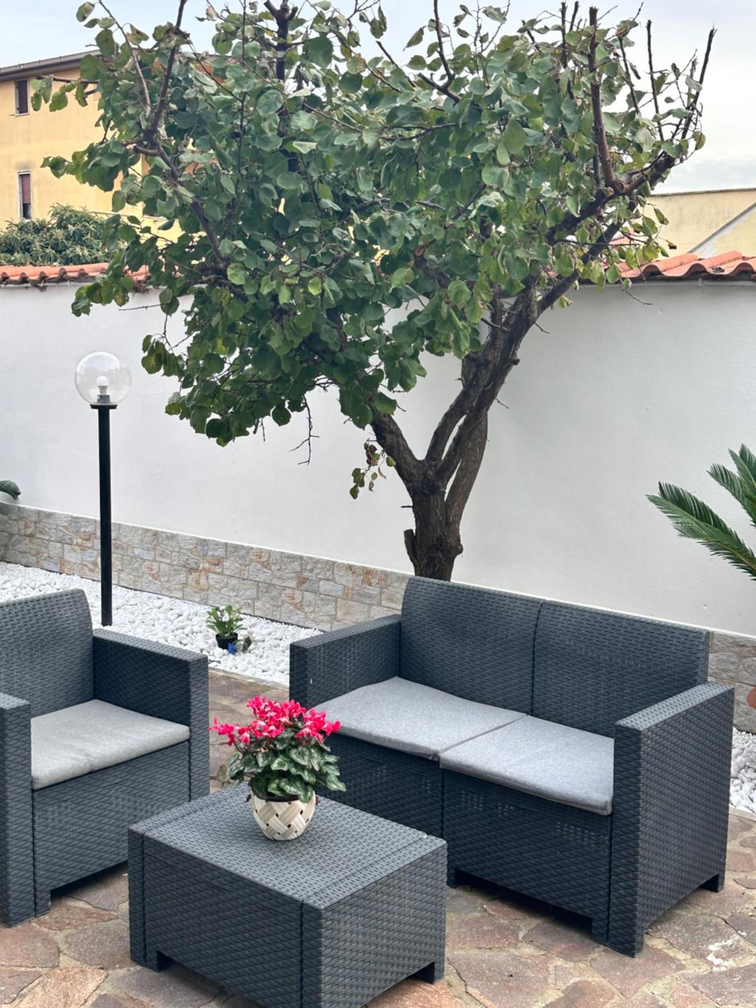 Giorgia Airport 2 Fiumicino Bed & Breakfast Bagian luar foto